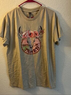 Gildan Tan Floral Skull Graphic Short Sleeve Tee
